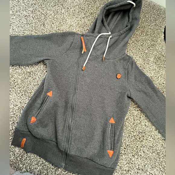 Girls Naketano sweatshirt. I used to wear XS in women’s, and it fit - Picture 3 of 8